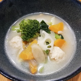 鶏白湯スープ